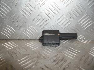 Gebruikte Deur module Ford C-Max (DXA) 2.0 TDCi 16V Prijs € 25,00 Margeregeling aangeboden door Automaterialen Ronald Morien B.V.