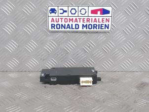 Gebruikte Module (diversen) Citroen C3 Picasso (SH) 1.6 HDi 90 Prijs € 75,00 Margeregeling aangeboden door Automaterialen Ronald Morien B.V.
