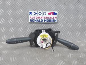 Gebruikte Combischakelaar Stuurkolom Ford Ka II 1.3 TDCi 16V DPF Prijs € 45,00 Margeregeling aangeboden door Automaterialen Ronald Morien B.V.