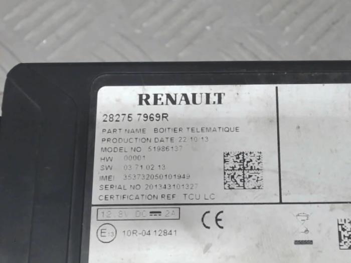 GPS Antenne van een Renault Megane III Coupe (DZ) 1.5 dCi 110 2014