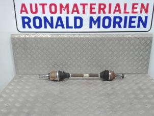 Gebruikte Steekas links-voor Dacia Sandero II 1.5 dCi 90 Prijs € 75,00 Margeregeling aangeboden door Automaterialen Ronald Morien B.V.