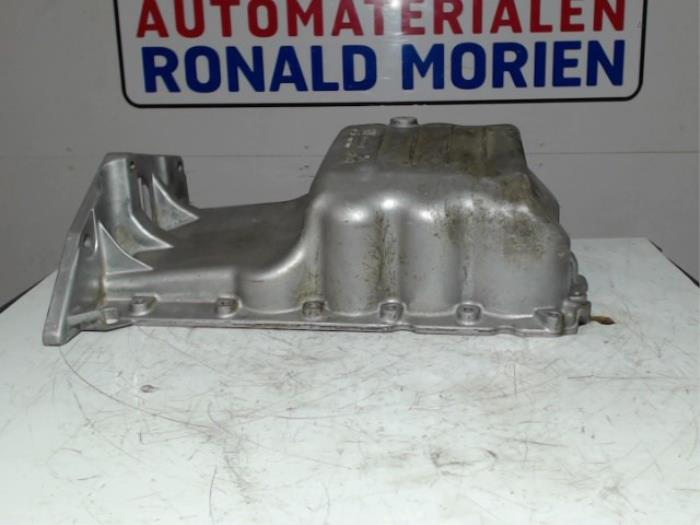 Gebruikte Carterpan Opel Corsa III 1.2 16V Prijs € 45,00 Margeregeling aangeboden door Automaterialen Ronald Morien B.V.