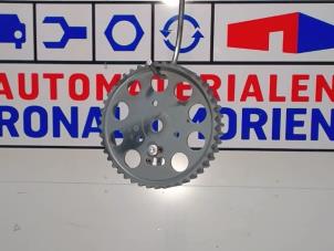 Gebruikte Nokkenas Tandwiel Volkswagen Golf VII Variant (AUVV) 2.0 TDI 16V Prijs € 25,00 Inclusief btw aangeboden door Automaterialen Ronald Morien B.V.