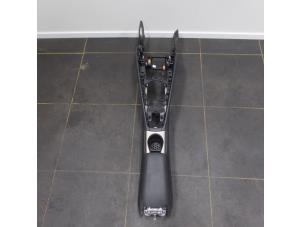 Gebruikte Middenconsoles Audi TT Prijs € 211,75 Inclusief btw aangeboden door Automaterialen Ronald Morien B.V.