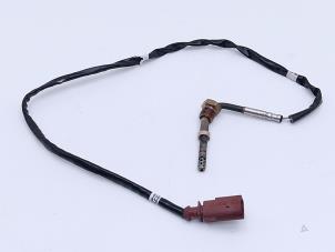 Gebruikte Uitlaat temperatuursensor Volkswagen Passat (362) 1.6 TDI 16V Bluemotion Prijs € 25,00 Margeregeling aangeboden door Automaterialen Ronald Morien B.V.