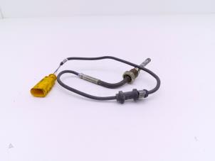 Gebruikte Uitlaat temperatuursensor Volkswagen Polo V (6R) 1.2 TDI 12V BlueMotion Prijs € 35,00 Margeregeling aangeboden door Automaterialen Ronald Morien B.V.