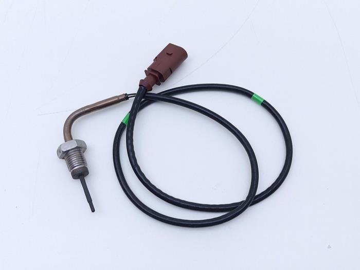 Gebruikte Uitlaat temperatuursensor Volkswagen Tiguan (5N1/2) 2.0 TDI 16V 4Motion Prijs € 25,00 Margeregeling aangeboden door Automaterialen Ronald Morien B.V.