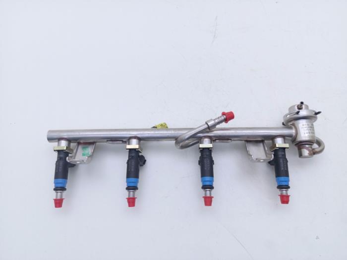 Gebruikte Galerij (Injectie) Audi A4 Avant Quattro (B6) Prijs € 25,00 Margeregeling aangeboden door Automaterialen Ronald Morien B.V.