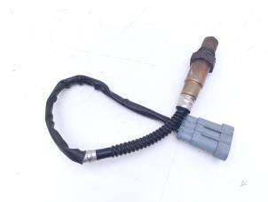 Lambda Sonde van een Fiat Stilo (192A/B) 1.6 16V 3-Drs. 2002