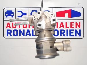 Nieuwe EGR Klep Volkswagen Golf IV (1J1) 1.6 Prijs € 60,50 Inclusief btw aangeboden door Automaterialen Ronald Morien B.V.