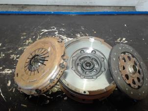 Nieuwe Koppelingsset (compleet) Audi A4 (B8) 2.0 TDI 16V Quattro Prijs € 356,95 Inclusief btw aangeboden door Automaterialen Ronald Morien B.V.