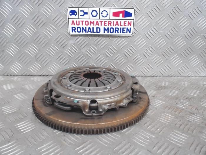 Gebruikte Koppelingsset (compleet) Opel Corsa D 1.2 16V Prijs € 195,00 Margeregeling aangeboden door Automaterialen Ronald Morien B.V.