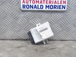 Gebruikte Bandenspanning module Audi A8 (D3) 4.0 TDI V8 32V Quattro Prijs € 175,00 Margeregeling aangeboden door Automaterialen Ronald Morien B.V.