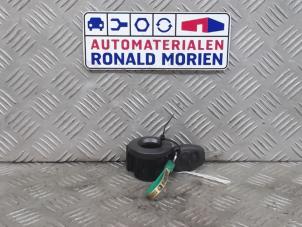 Gebruikte Wegrijbeveiligings module Opel Vivaro Prijs € 40,00 Margeregeling aangeboden door Automaterialen Ronald Morien B.V.