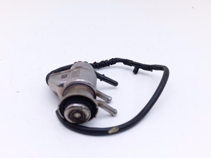 Gebruikte Adblue injector Volkswagen Passat Alltrack (3G5) 2.0 TDI BiTurbo 16V 4Motion Prijs € 60,50 Inclusief btw aangeboden door Automaterialen Ronald Morien B.V.