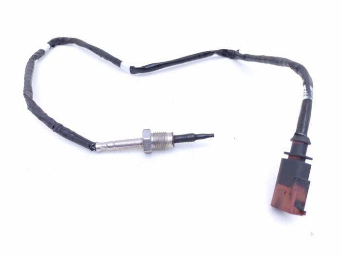 Gebruikte Uitlaat temperatuursensor Volkswagen Passat Alltrack (3G5) 2.0 TDI BiTurbo 16V 4Motion Prijs € 18,15 Inclusief btw aangeboden door Automaterialen Ronald Morien B.V.