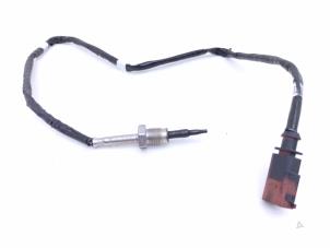 Gebruikte Uitlaat temperatuursensor Volkswagen Passat Alltrack (3G5) 2.0 TDI BiTurbo 16V 4Motion Prijs € 39,00 Inclusief btw aangeboden door Automaterialen Ronald Morien B.V.