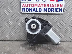 Gebruikte Portierruitmotor Volvo V60 I (FW/GW) 2.0 D2 16V Prijs € 33,00 Margeregeling aangeboden door Automaterialen Ronald Morien B.V.