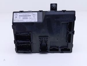 Gebruikte Deur module Ford B-Max (JK8) 1.6 Ti-VCT 16V Van Prijs € 25,00 Margeregeling aangeboden door Automaterialen Ronald Morien B.V.