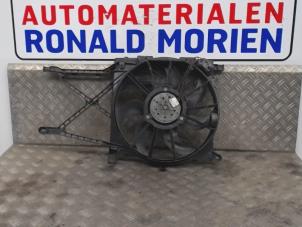 Gebruikte Koelvin Opel Astra J (PC6/PD6/PE6/PF6) 1.6 16V Prijs € 25,00 Margeregeling aangeboden door Automaterialen Ronald Morien B.V.