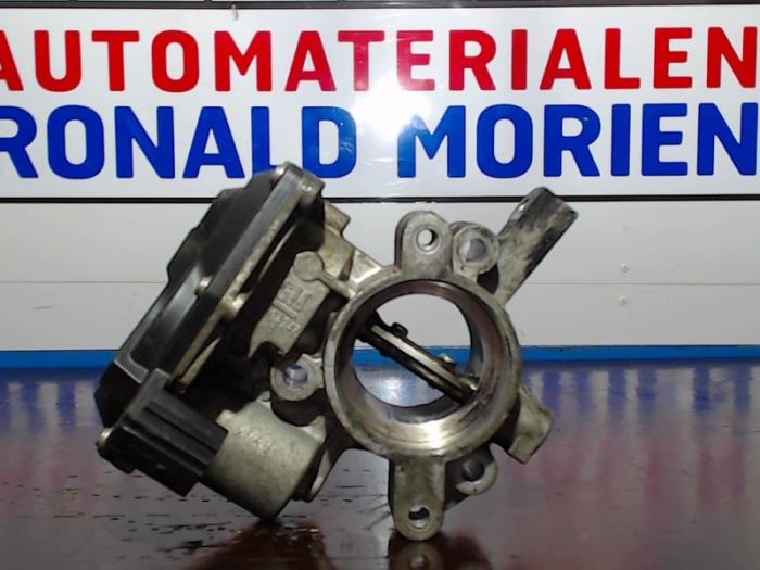 Gebruikte Gasklephuis Fiat Doblo Cargo (263) 1.3 D Multijet Prijs € 25,00 Margeregeling aangeboden door Automaterialen Ronald Morien B.V.