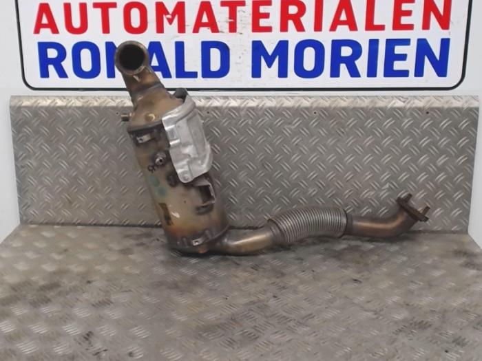 Gebruikte Roetfilter Ford C-Max (DXA) 1.6 TDCi 16V Prijs € 495,00 Margeregeling aangeboden door Automaterialen Ronald Morien B.V.