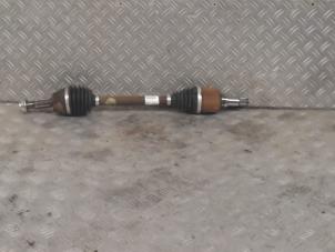 Gebruikte Cardanas links-voor (VWA) Ford Fiesta 6 (JA8) 1.25 16V Prijs € 15,00 Margeregeling aangeboden door Automaterialen Ronald Morien B.V.