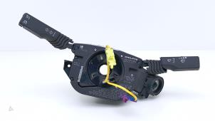 Gebruikte Licht + Raw Schakelaar Opel Vectra C Caravan 1.9 CDTI 16V Prijs € 60,00 Margeregeling aangeboden door Automaterialen Ronald Morien B.V.