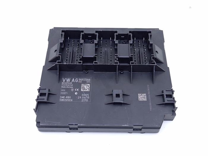 Computer Body Control van een Volkswagen Scirocco (137/13AD) 2.0 TDI 16V 2015