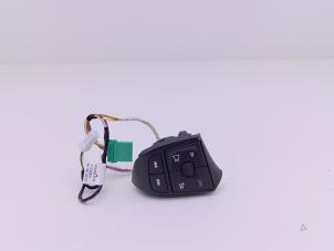 Gebruikte Schakelaar Volvo V40 Cross Country (MZ) 1.6 D2 Prijs € 25,00 Margeregeling aangeboden door Automaterialen Ronald Morien B.V.