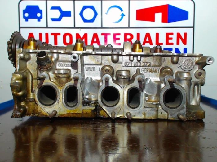 Gebruikte Cilinderkop Volkswagen Golf IV Variant 4Motion (1J5) 2.3 V5 Prijs op aanvraag aangeboden door Automaterialen Ronald Morien B.V.