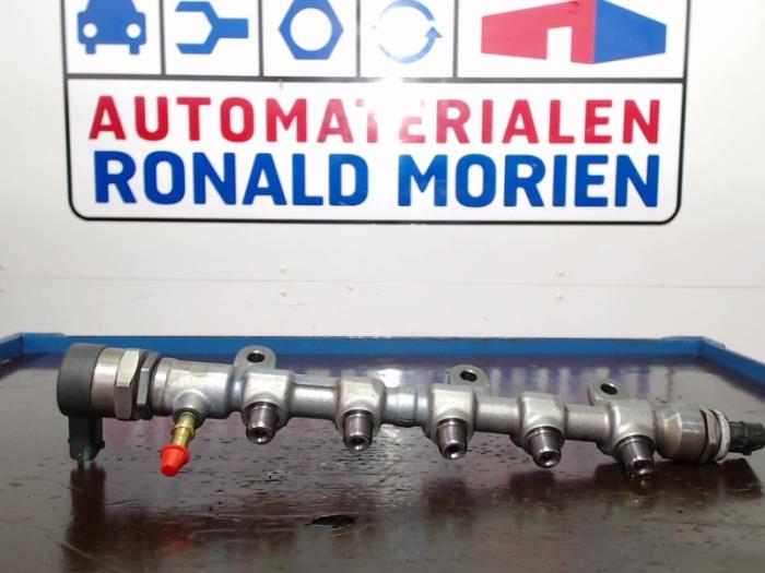 Gebruikte Brandstofverdeler Nissan Qashqai (J10) 1.6 dCi Pure Drive 4x4 Prijs € 75,00 Margeregeling aangeboden door Automaterialen Ronald Morien B.V.