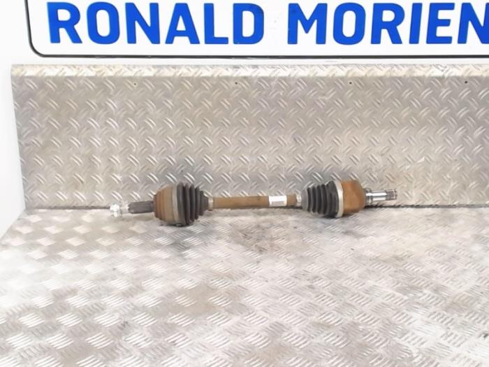 Gebruikte Steekas links-voor Ford Fiesta 6 (JA8) Prijs € 20,00 Margeregeling aangeboden door Automaterialen Ronald Morien B.V.