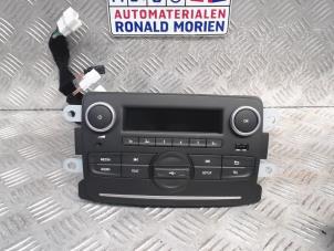 Gebruikte Radio Dacia Duster (HS) 1.6 SCe 115 16V Prijs € 145,00 Margeregeling aangeboden door Automaterialen Ronald Morien B.V.
