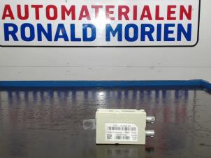 Gebruikte Radio versterker Volvo V40 Cross Country (MZ) 2.0 D2 16V Prijs € 50,00 Margeregeling aangeboden door Automaterialen Ronald Morien B.V.