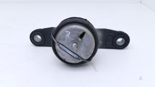 Gebruikte Motorrubber Volvo V40 Cross Country (MZ) 2.0 D2 16V Prijs € 25,00 Margeregeling aangeboden door Automaterialen Ronald Morien B.V.