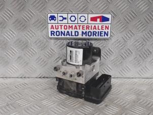 Gebruikte ABS Pomp Ford EcoSport (JK8) Prijs € 350,00 Margeregeling aangeboden door Automaterialen Ronald Morien B.V.