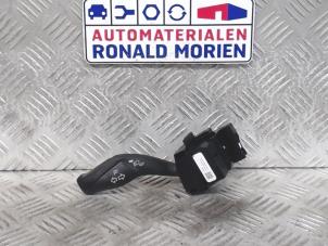 Gebruikte Knipperlicht Schakelaar Ford C-Max Prijs € 19,00 Margeregeling aangeboden door Automaterialen Ronald Morien B.V.