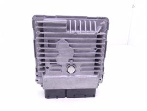 Gebruikte Computer Motormanagement Audi A1 (8X1/8XK) 1.6 TDI 16V Prijs € 95,00 Margeregeling aangeboden door Automaterialen Ronald Morien B.V.