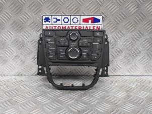 Gebruikte Radiobedienings paneel Opel Meriva Prijs € 60,00 Margeregeling aangeboden door Automaterialen Ronald Morien B.V.