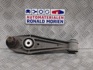 Gebruikte Triangel links-voor Porsche Boxster Prijs € 70,00 Margeregeling aangeboden door Automaterialen Ronald Morien B.V.