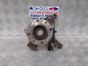 Gebruikte Asschenkel links-voor Dacia Sandero II 1.2 16V Prijs € 40,00 Margeregeling aangeboden door Automaterialen Ronald Morien B.V.