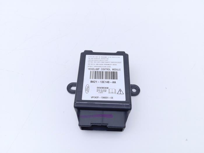 Gebruikte Verlichtings Module Ford Transit Custom 2.2 TDCi 16V FWD Prijs € 45,00 Margeregeling aangeboden door Automaterialen Ronald Morien B.V.