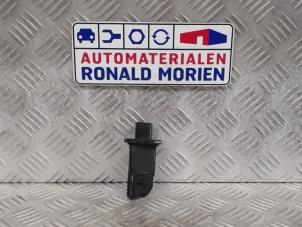 Gebruikte Luchtmassameter Ford Transit Prijs € 14,95 Margeregeling aangeboden door Automaterialen Ronald Morien B.V.