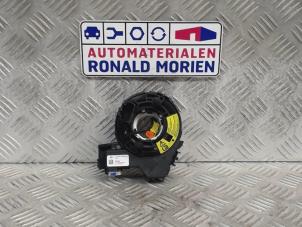 Gebruikte Airbagring Ford Kuga II (DM2) 1.5 EcoBoost 16V 182 4x4 Prijs € 45,00 Margeregeling aangeboden door Automaterialen Ronald Morien B.V.