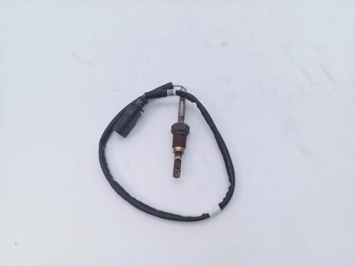 Gebruikte Uitlaat temperatuursensor Volkswagen Transporter T5 2.0 TDI DRF 4Motion Prijs € 40,00 Margeregeling aangeboden door Automaterialen Ronald Morien B.V.