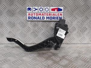 Gebruikte Gaspedaalpositie Sensor Peugeot 207 CC (WB) 1.6 16V Prijs € 25,00 Margeregeling aangeboden door Automaterialen Ronald Morien B.V.