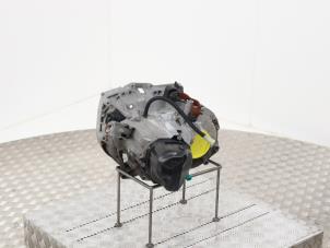 Gebruikte Versnellingsbak Dacia Sandero II 1.2 16V Prijs € 600,00 Margeregeling aangeboden door Automaterialen Ronald Morien B.V.