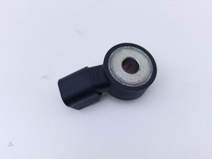 Klopsensor van een Ford Focus 3 1.0 Ti-VCT EcoBoost 12V 100 2014