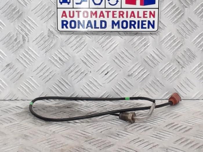 Gebruikte Uitlaat temperatuursensor Volkswagen Scirocco (137/13AD) 2.0 TDI 16V Prijs € 25,00 Margeregeling aangeboden door Automaterialen Ronald Morien B.V.